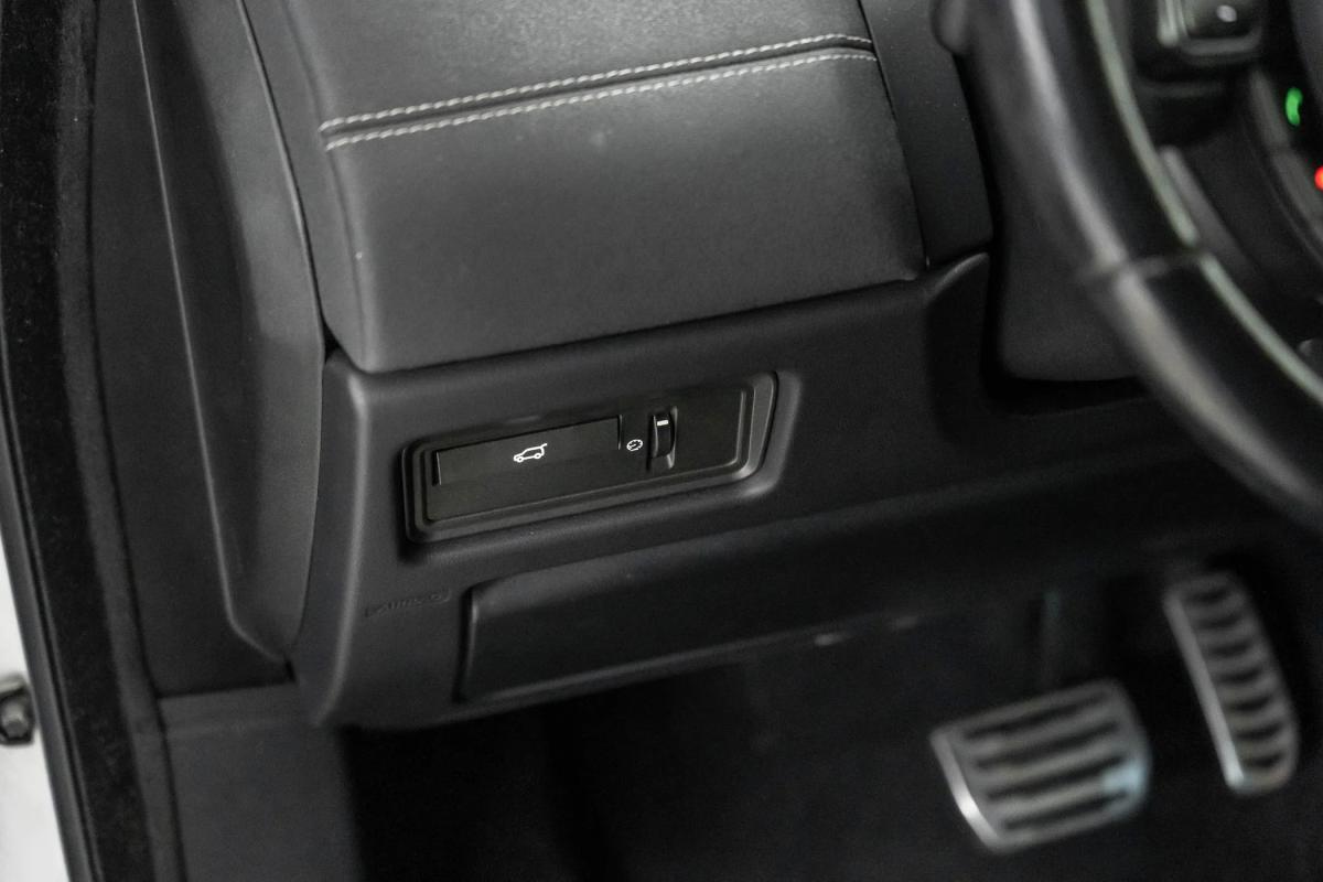 land-rover-range-rover-evoque-2012-diesel-2179cc