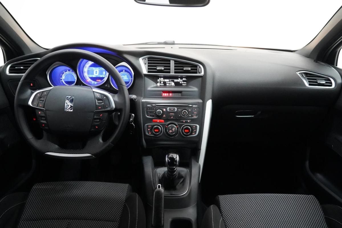 citroen-ds4-2014-diesel-1560cc