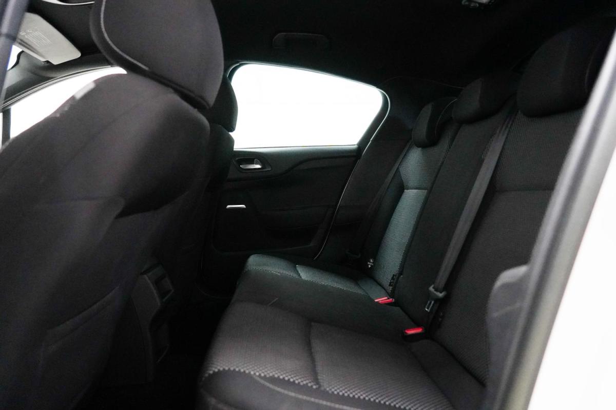 citroen-ds4-2014-diesel-1560cc