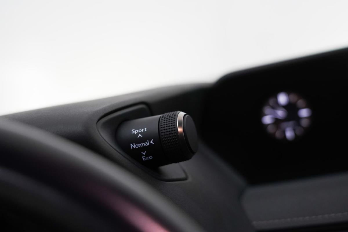lexus-nx-300h-2021-eletrico-0cc