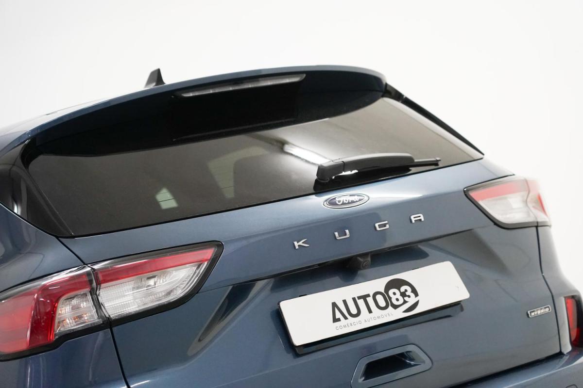 ford-kuga-2023-hibrido-a-gasolina-2488cc