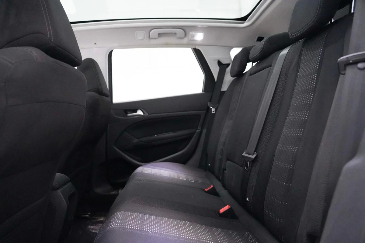 peugeot-308-sw-2015-diesel-1560cc