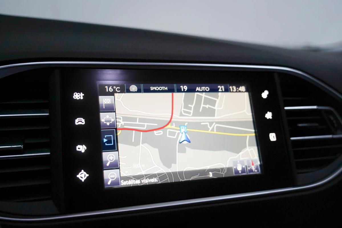 peugeot-308-sw-2015-diesel-1560cc