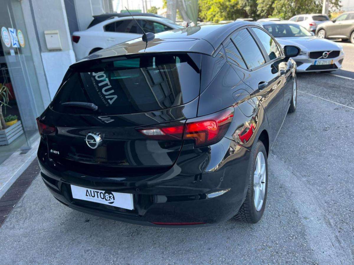 opel-astra-2022-gasolina-1199cc