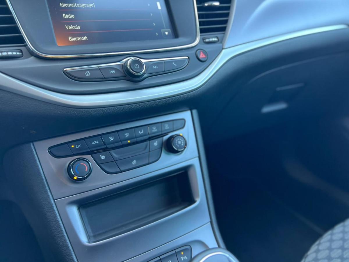 opel-astra-2022-gasolina-1199cc