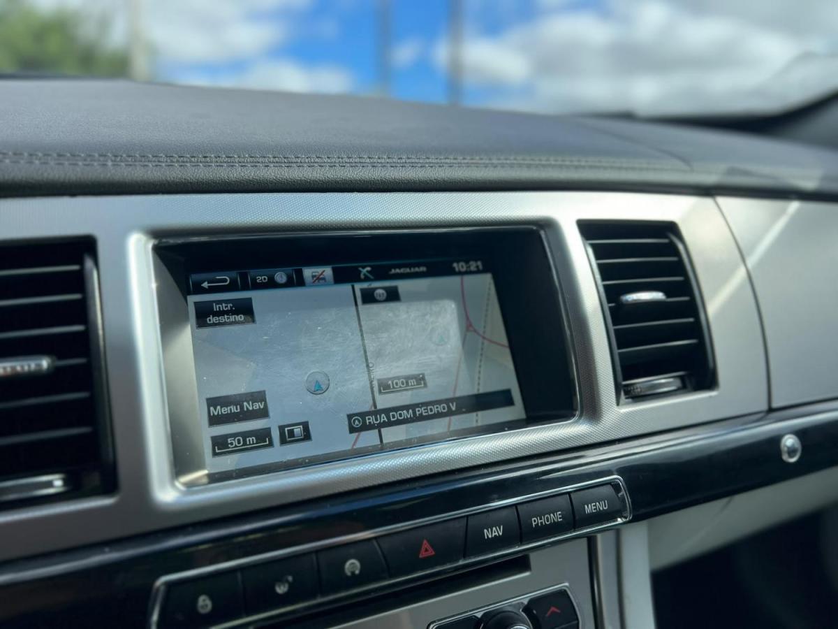 jaguar-xf-sportbrake-2014-diesel-2179cc