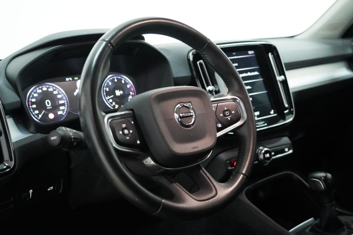 volvo-xc40-2018-gasolina-1477cc