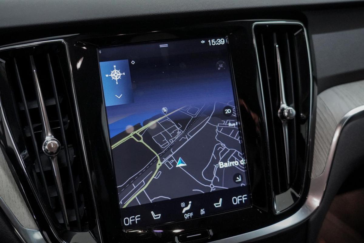 volvo-v60-2018-diesel-1969cc