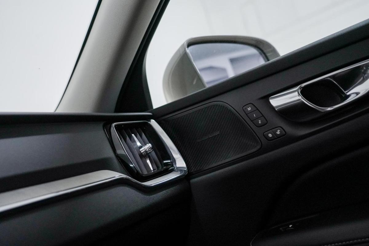volvo-v60-2018-diesel-1969cc