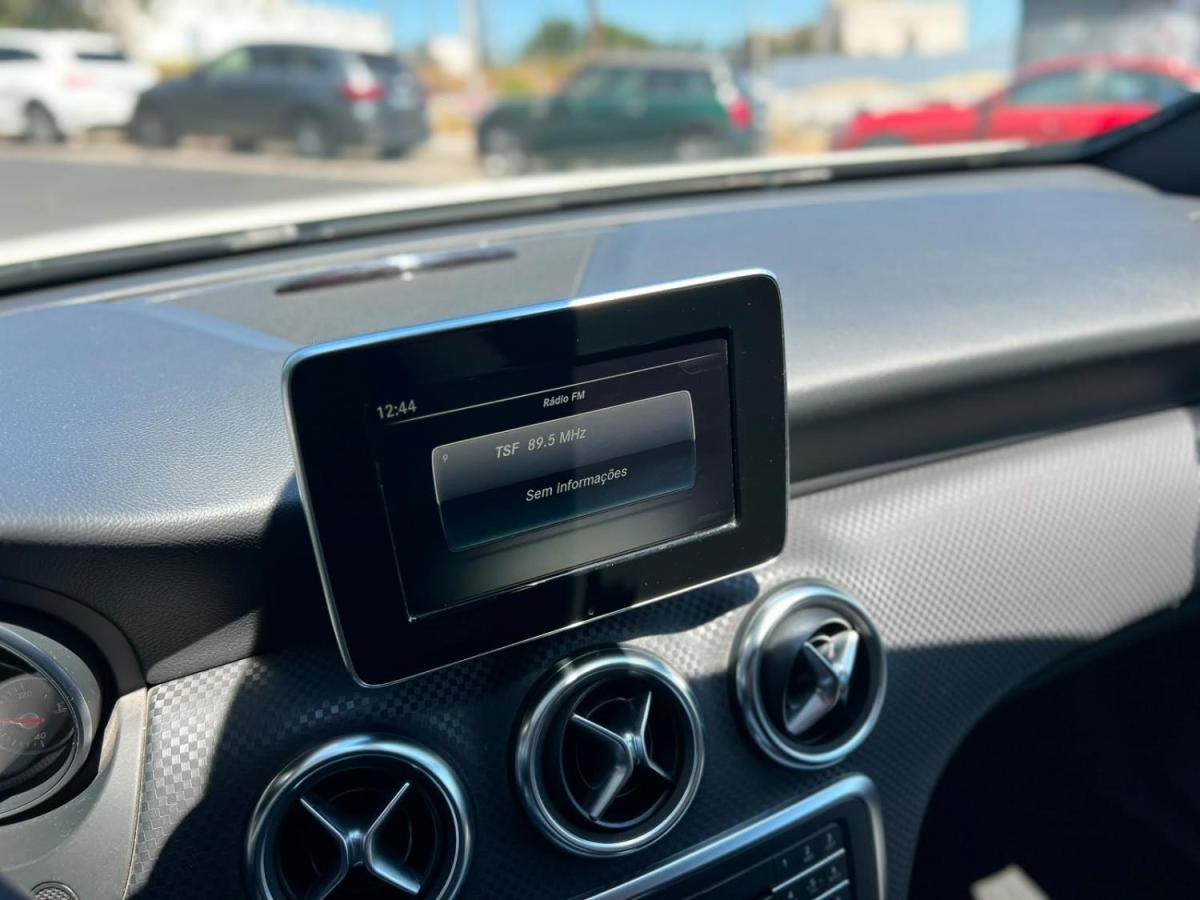 mercedes-benz-classe-a-2016-gasolina-1595cc