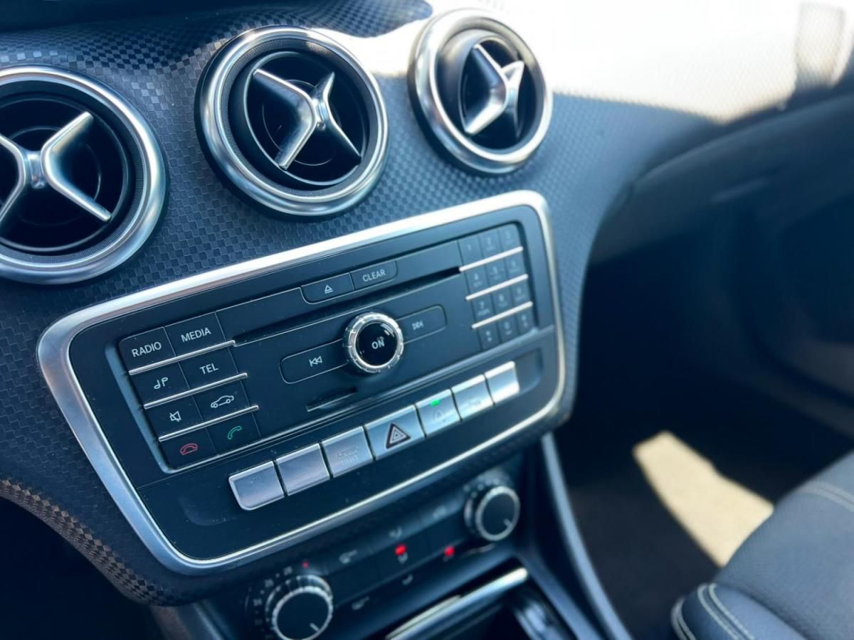 mercedes-benz-classe-a-2016-gasolina-1595cc
