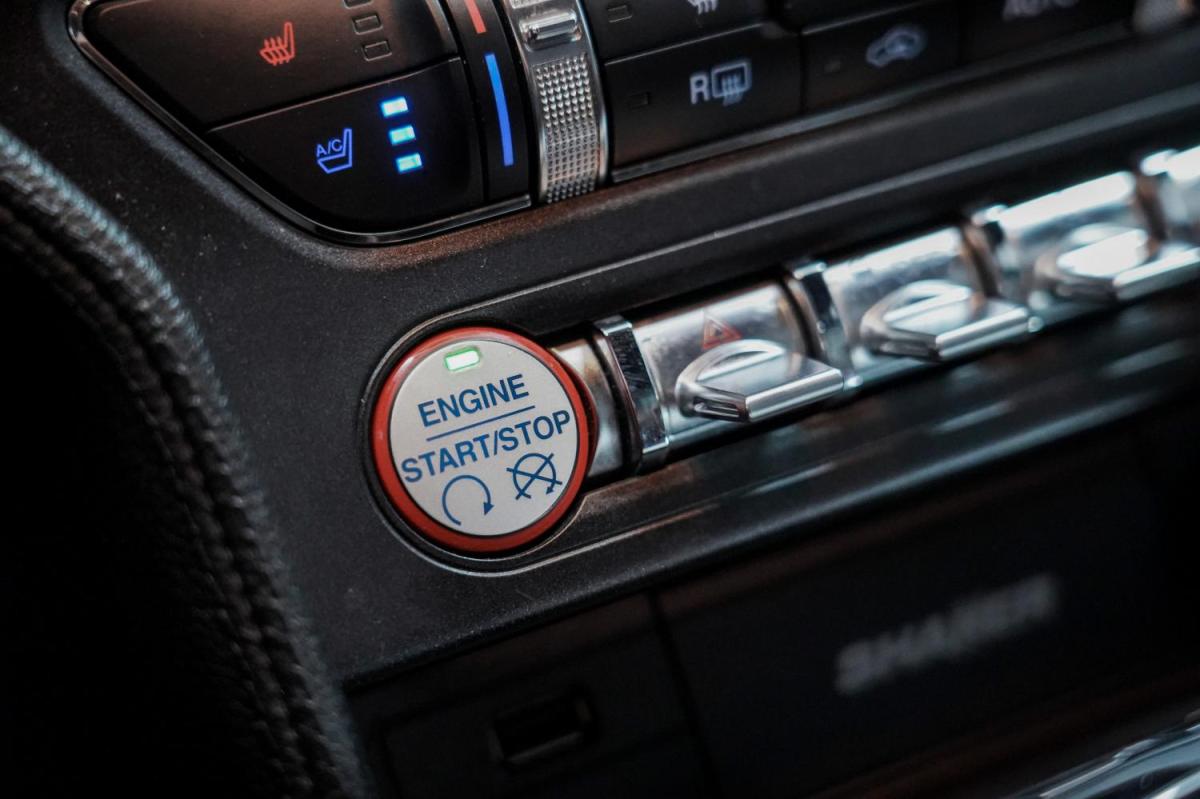 ford-mustang-2016-gasolina-2261cc