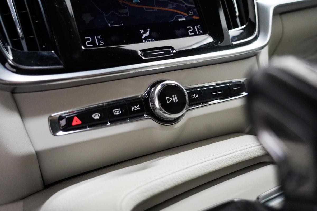 volvo-v90-2017-diesel-1969cc