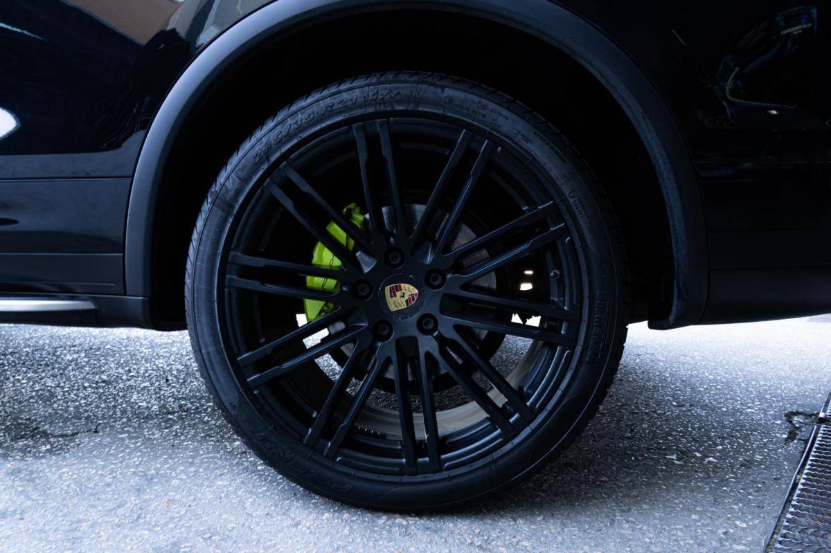 porsche-cayenne-2016-hibrido-a-gasolina-2995cc