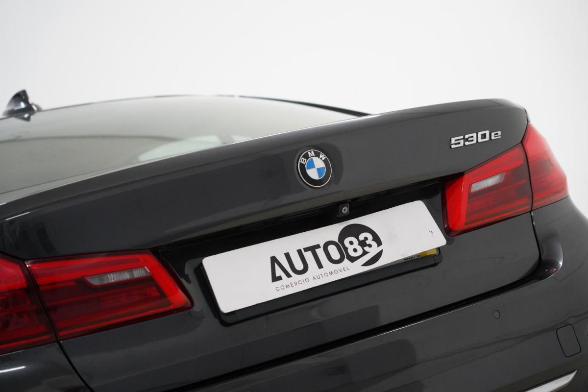 bmw-serie-5-2017-hibrido-a-gasolina-1998cc