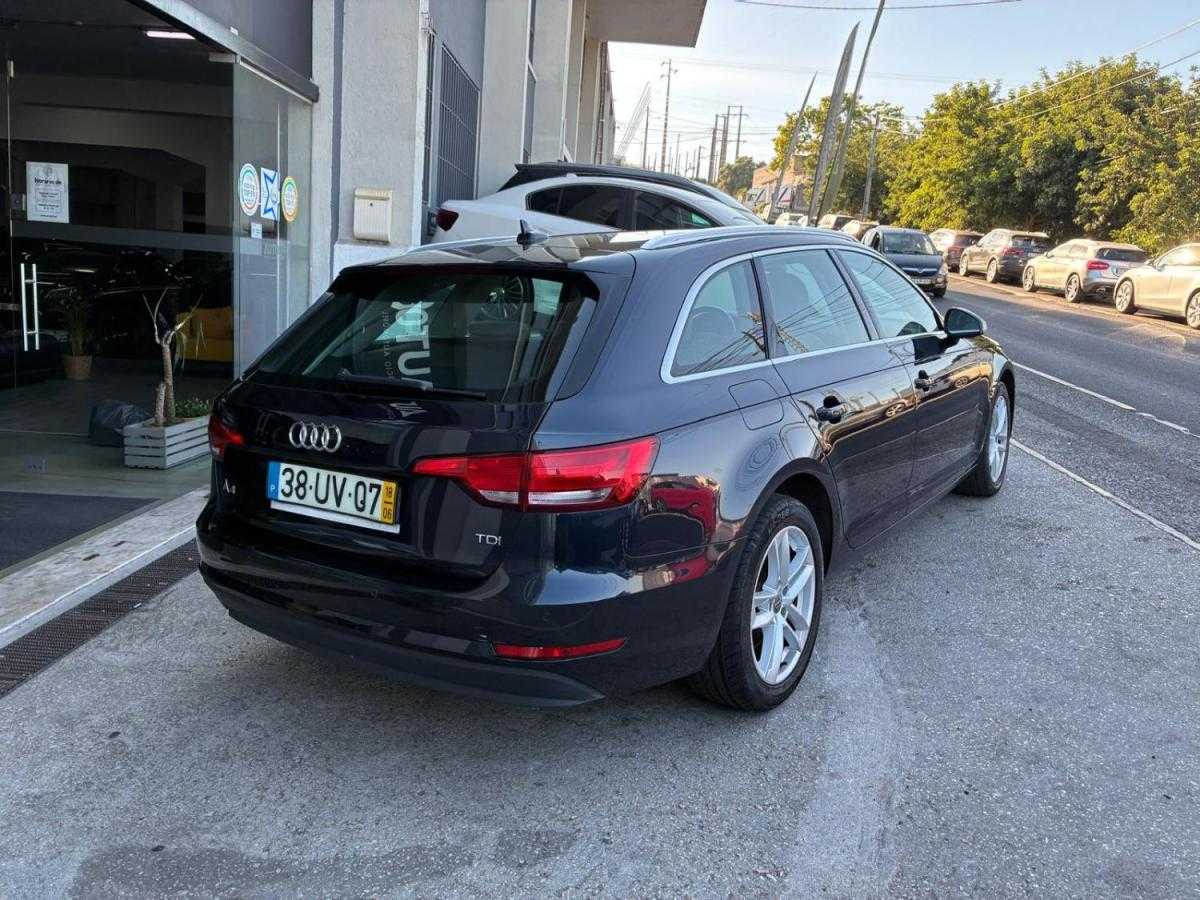 audi-a4-avant-2018-diesel-1968cc