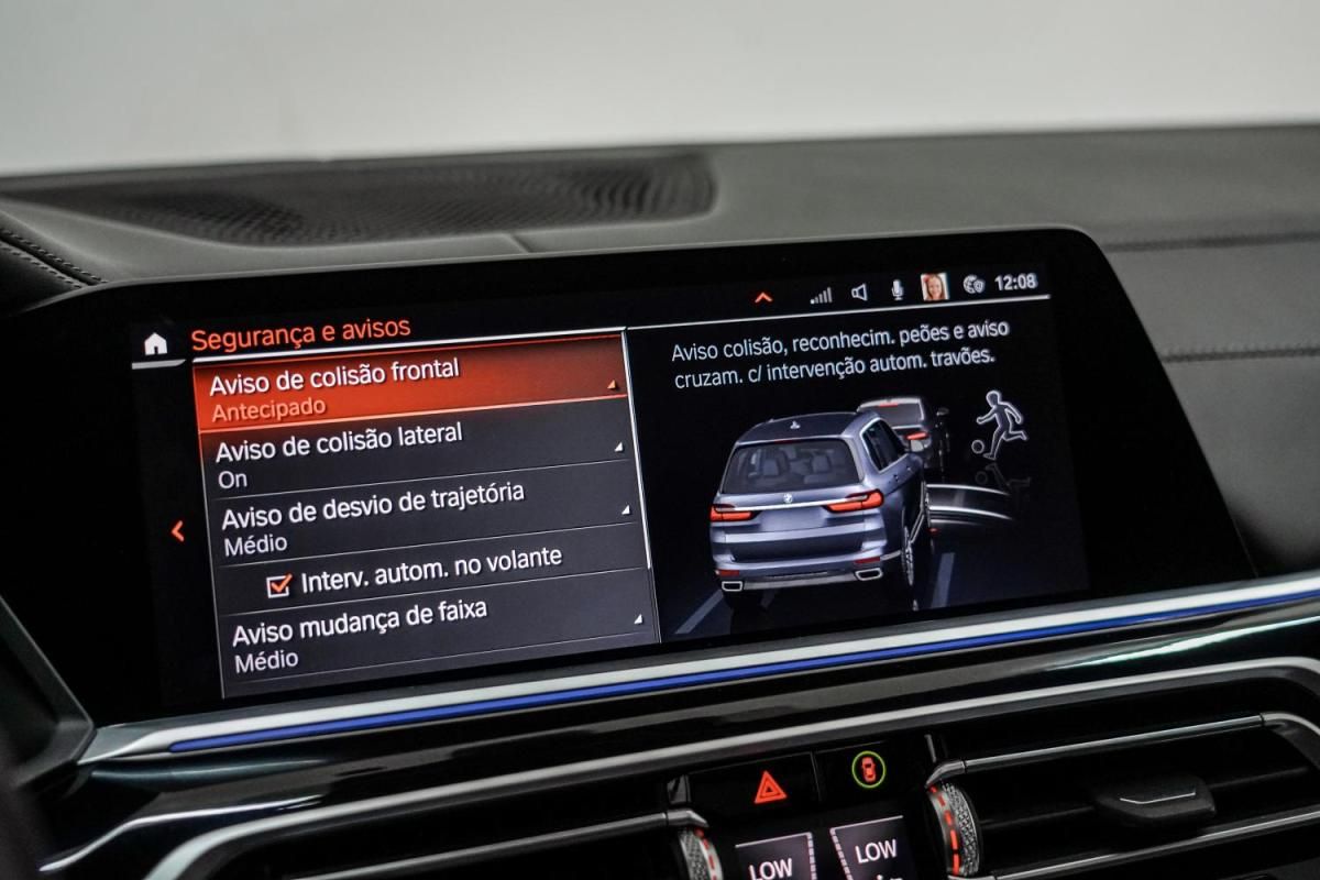 bmw-x7-2021-diesel-2993cc
