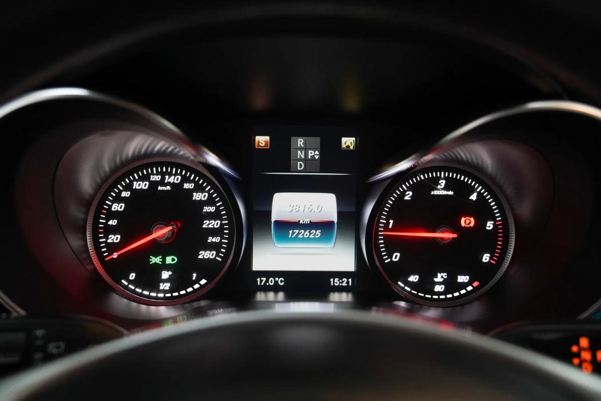 mercedes-benz-glc-2016-diesel-2143cc