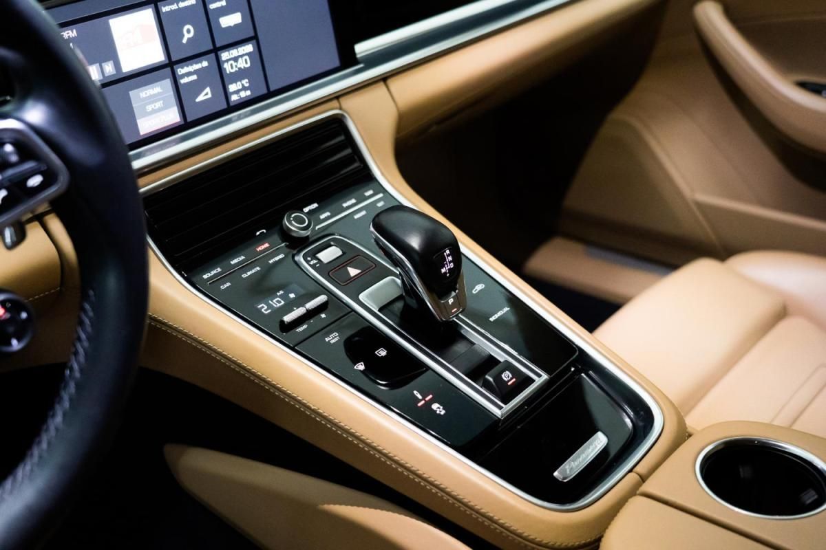 porsche-panamera-sport-turismo-2019-hibrido-a-gasolina-2894cc