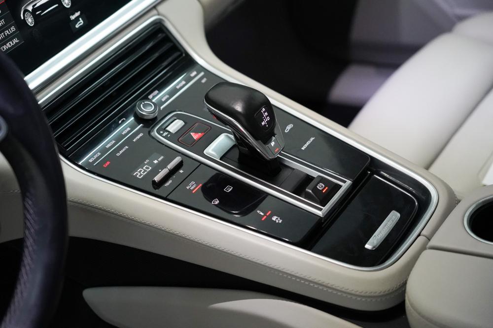 porsche-panamera-2018-hibrido-a-gasolina-2894cc