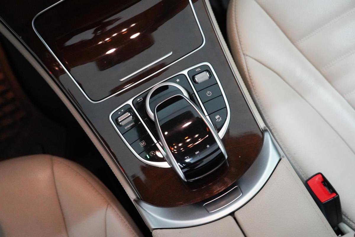 mercedes-benz-glc-2017-diesel-2143cc