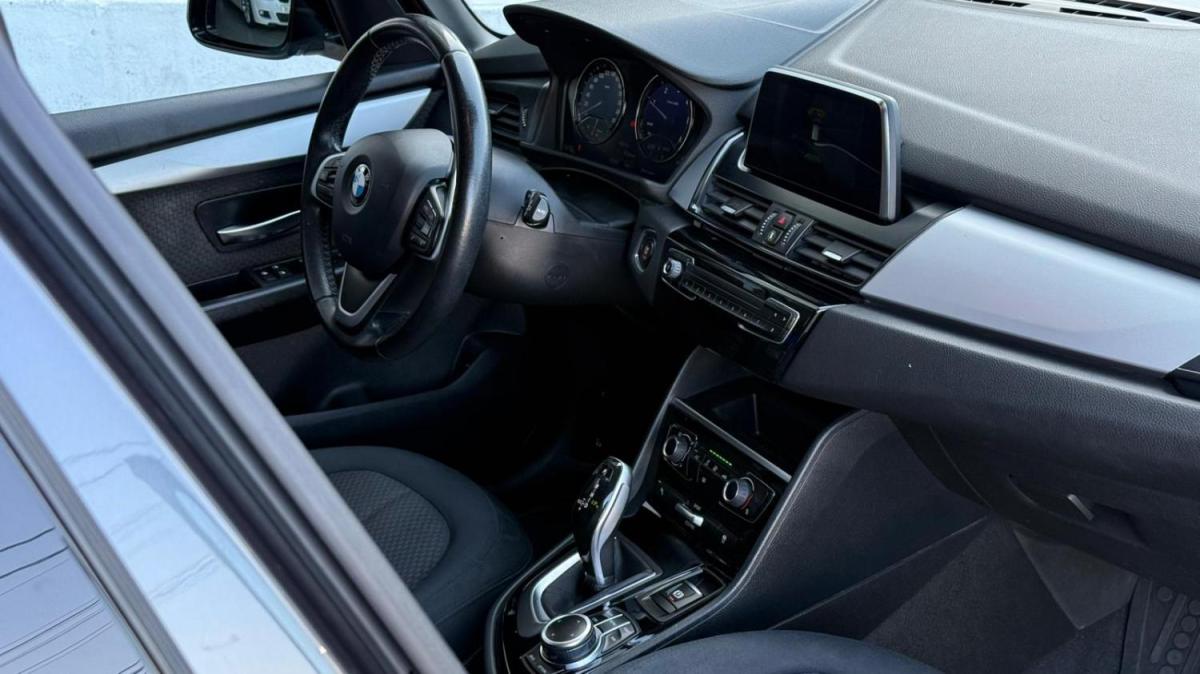 bmw-serie-2-2018-diesel-1496cc