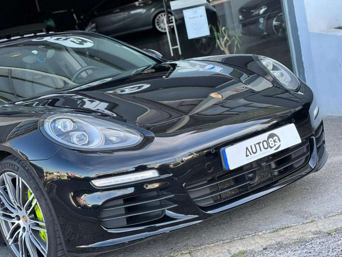 porsche-panamera-2015-hibrido-a-gasolina-2995cc