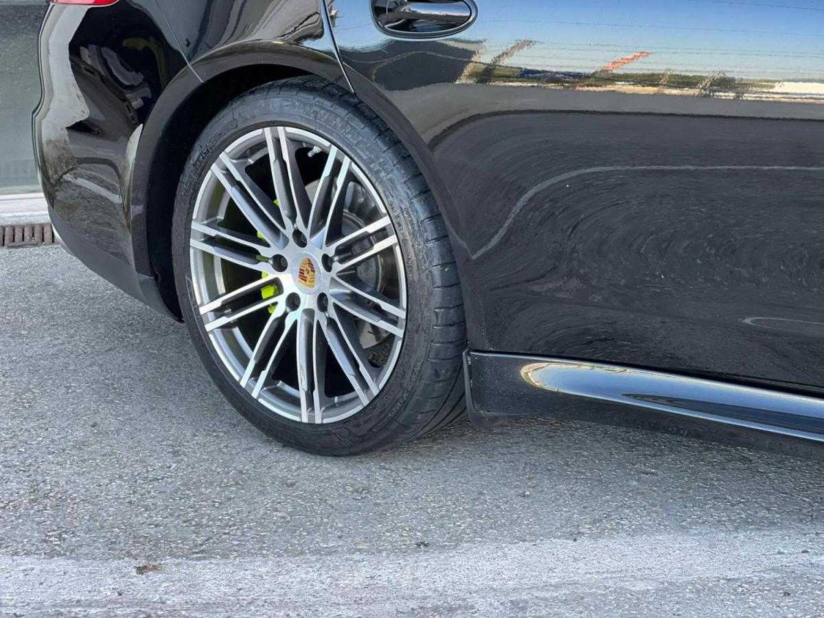 porsche-panamera-2015-hibrido-a-gasolina-2995cc