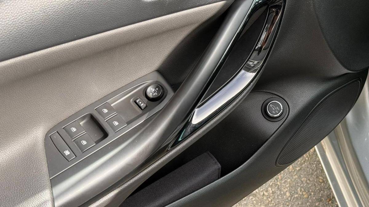 opel-astra-sport-tourer-2018-diesel-1598cc