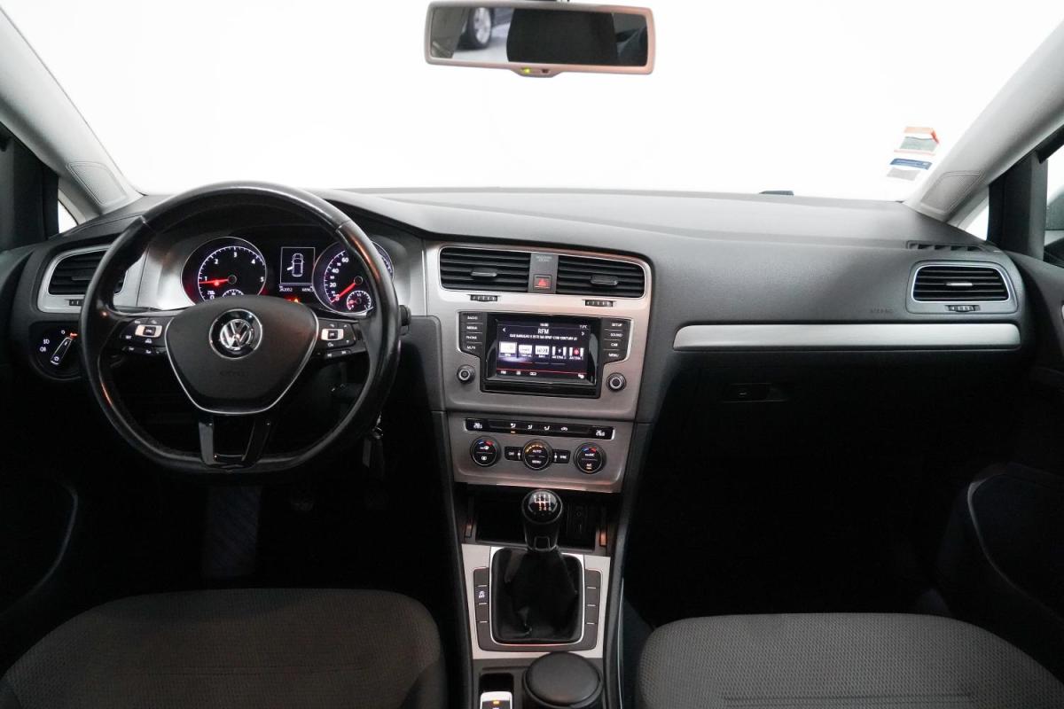 volkswagen-golf-2015-diesel-1598cc