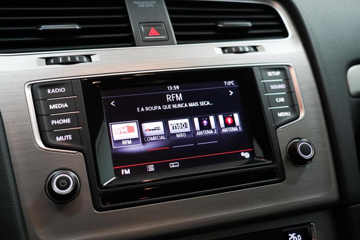 volkswagen-golf-2015-diesel-1598cc