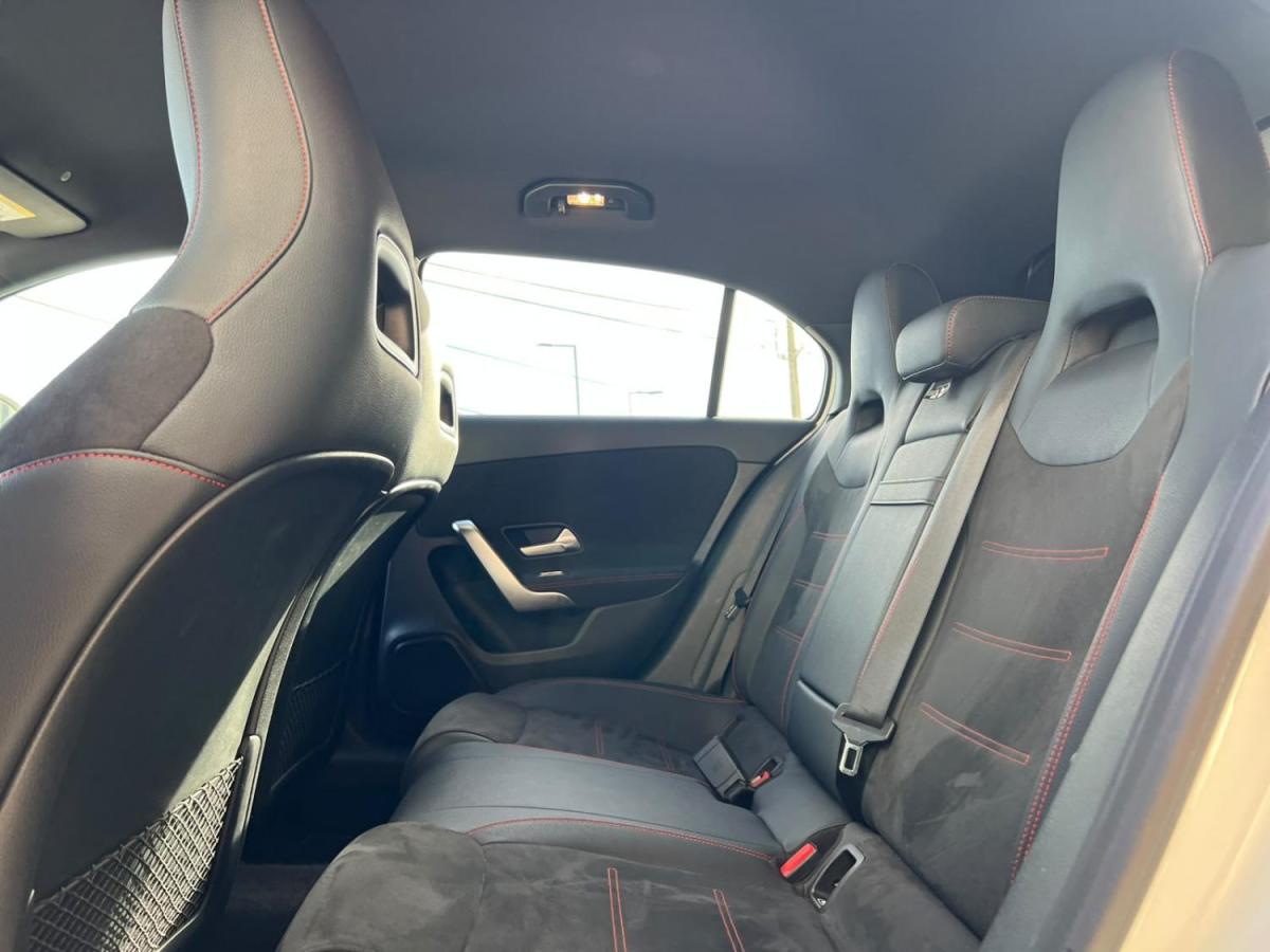 mercedes-benz-classe-a-2024-hibrido-a-gasolina-1332cc