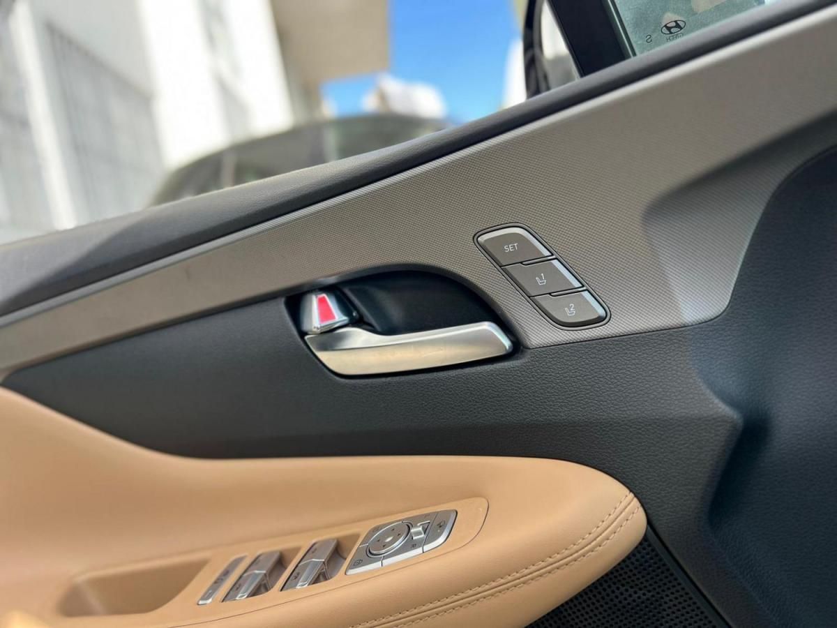 hyundai-santa-fe-2024-hibrido-a-gasolina-1598cc