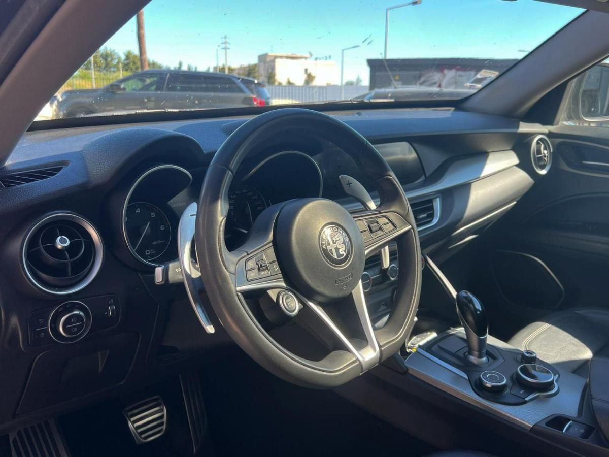 alfa-romeo-stelvio-2017-diesel-2143cc
