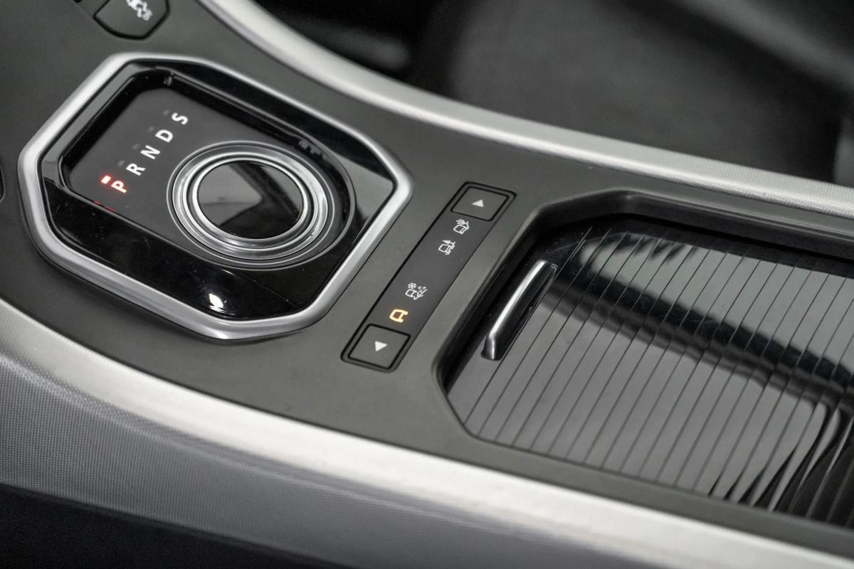 land-rover-range-rover-evoque-2012-diesel-2179cc