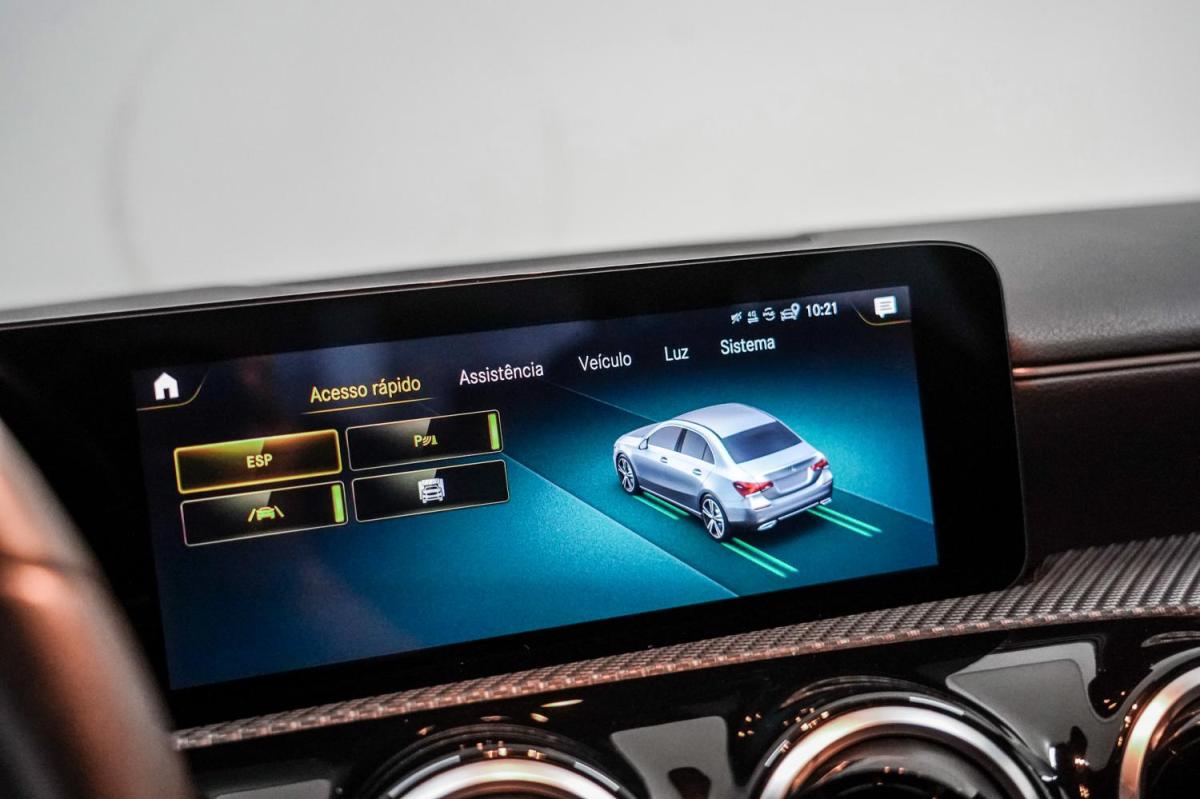 mercedes-benz-classe-a-2022-hibrido-a-gasolina-1332cc