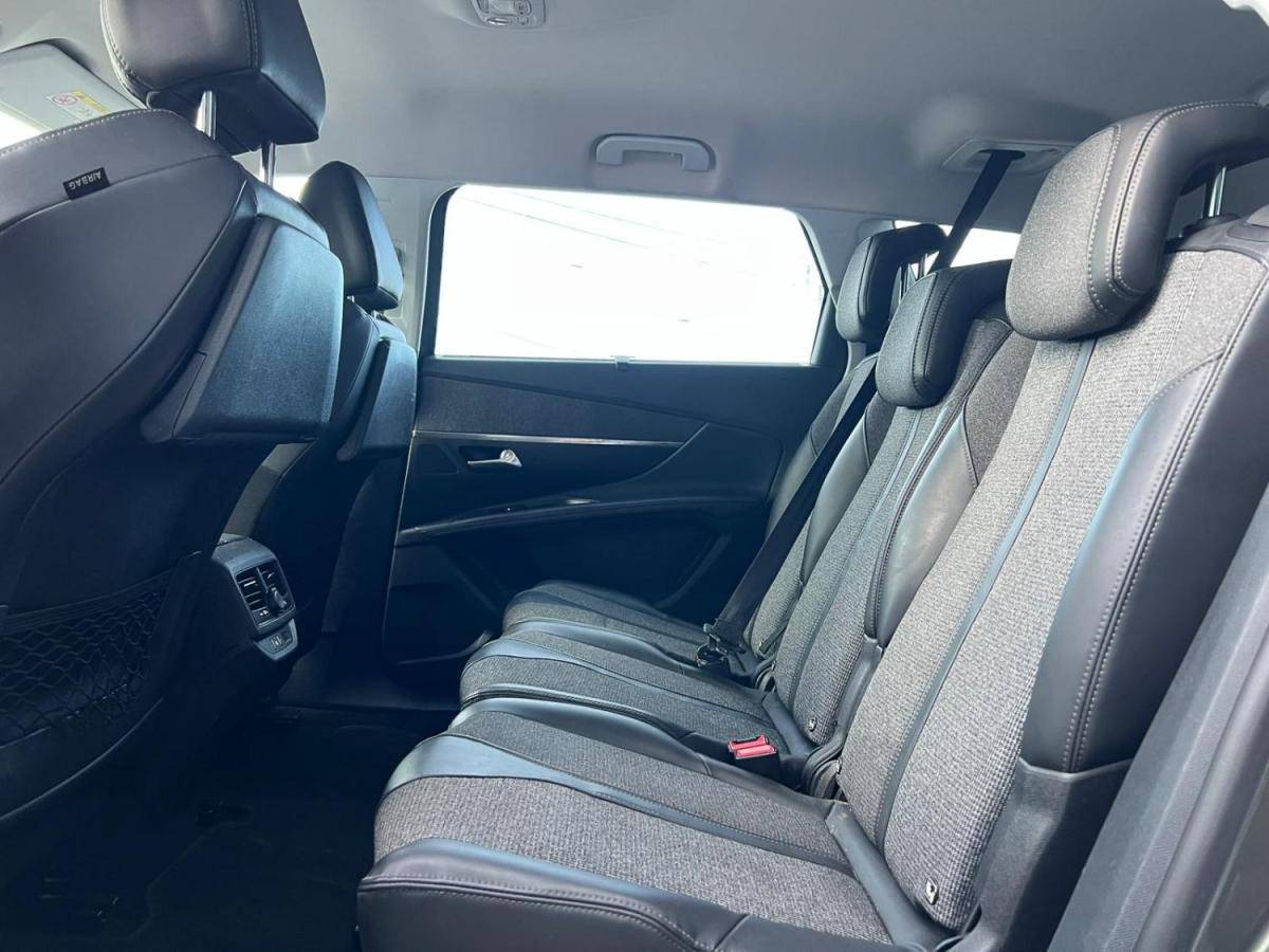 peugeot-5008-2017-diesel-1560cc