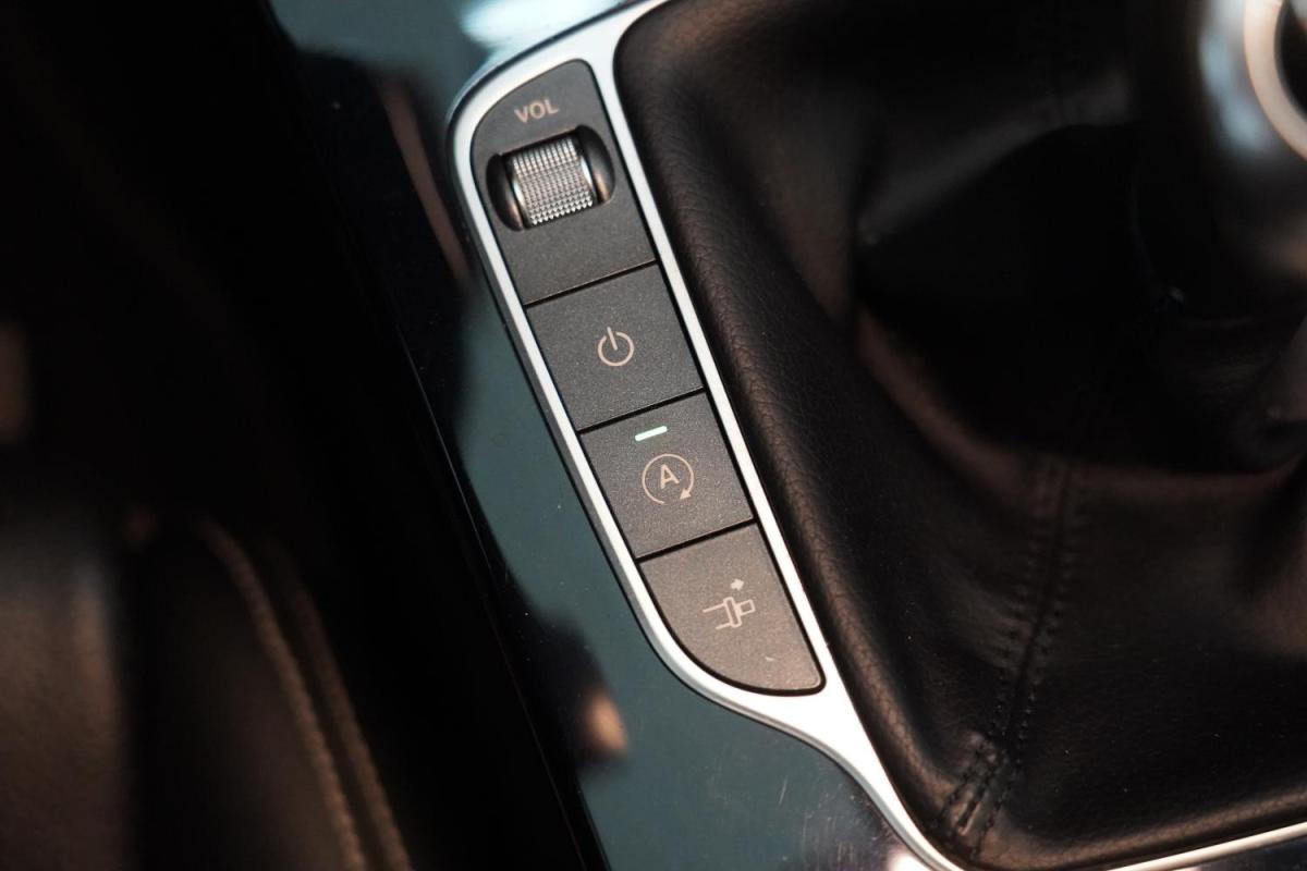 mercedes-benz-classe-c-2016-diesel-2143cc