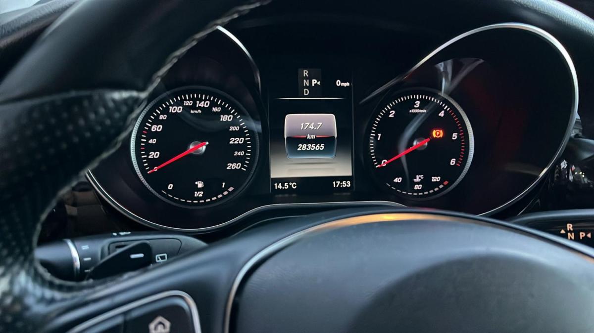 mercedes-benz-classe-v-2015-diesel-2143cc