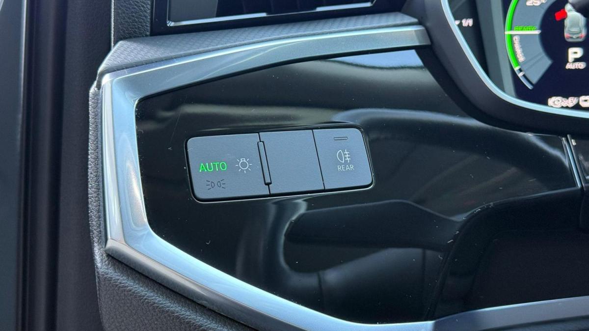 audi-q3-2022-hibrido-a-gasolina-1395cc
