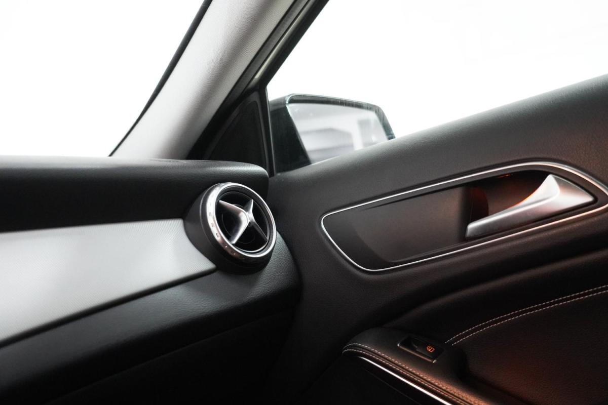 mercedes-benz-gla-2016-diesel-1461cc