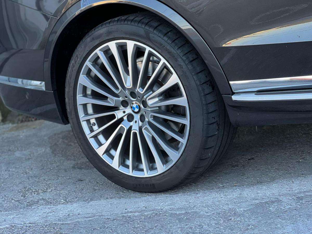 bmw-x7-2021-diesel-2993cc