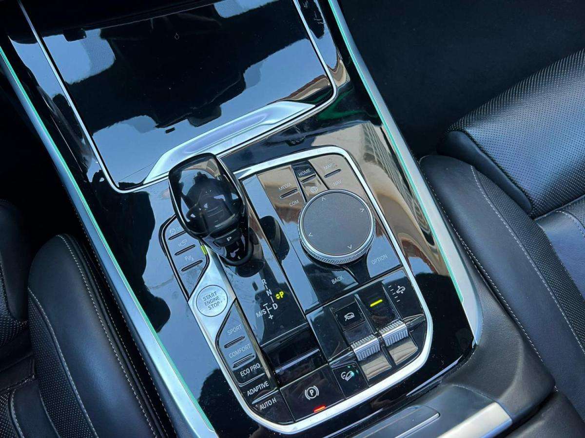 bmw-x7-2021-diesel-2993cc