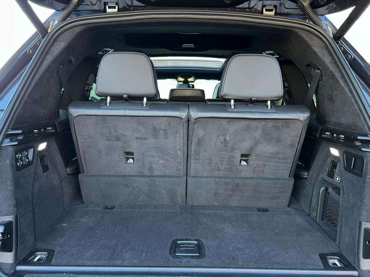 bmw-x7-2021-diesel-2993cc