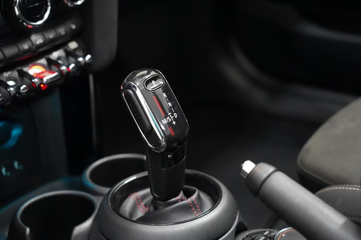 mini-cabrio-2019-gasolina-1998cc