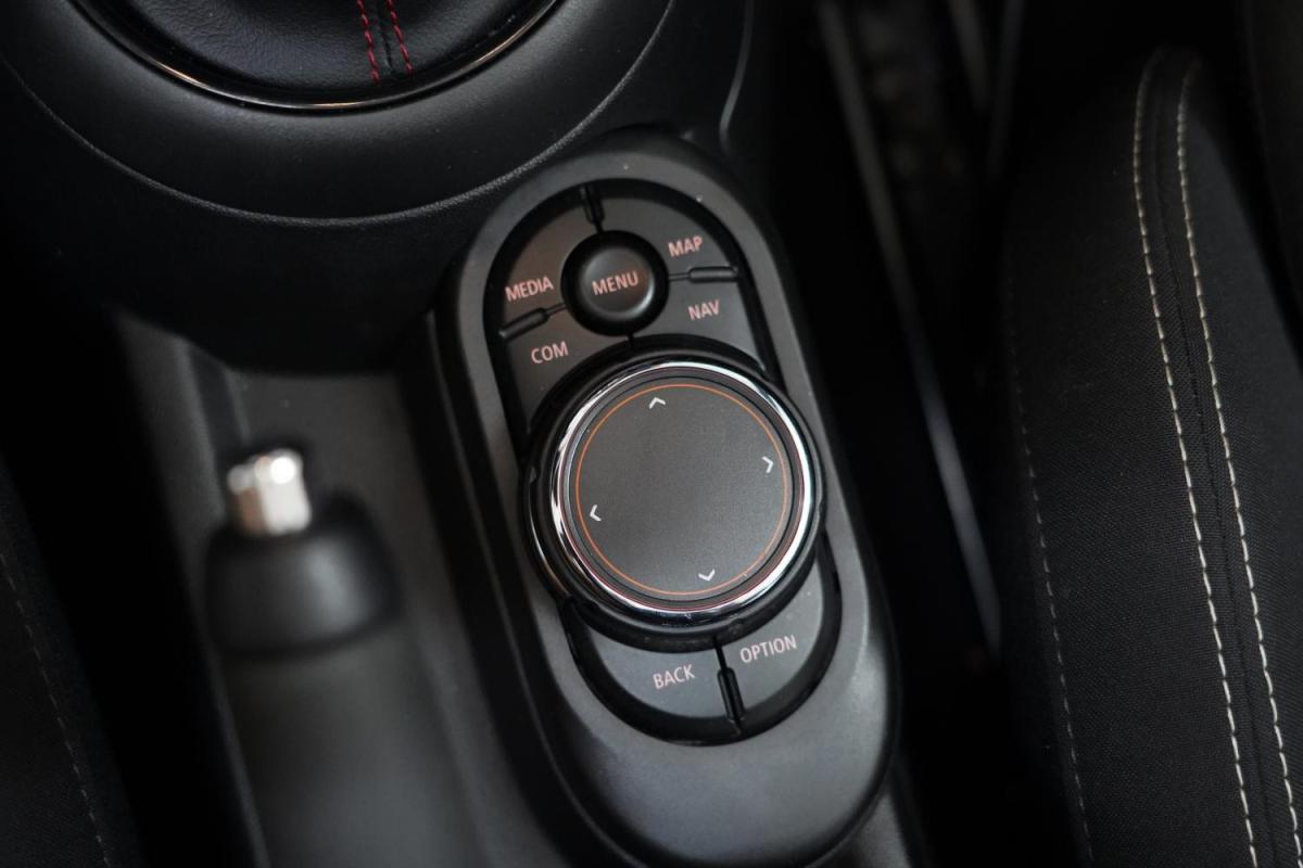 mini-cabrio-2019-gasolina-1998cc