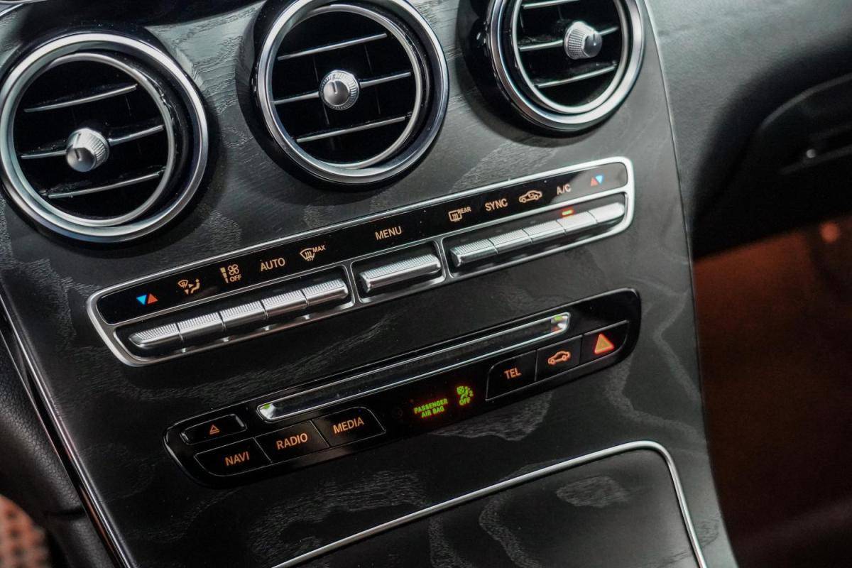 mercedes-benz-glc-2018-diesel-2143cc