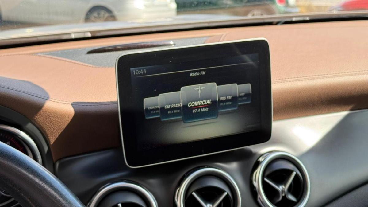 mercedes-benz-gla-2017-diesel-2143cc