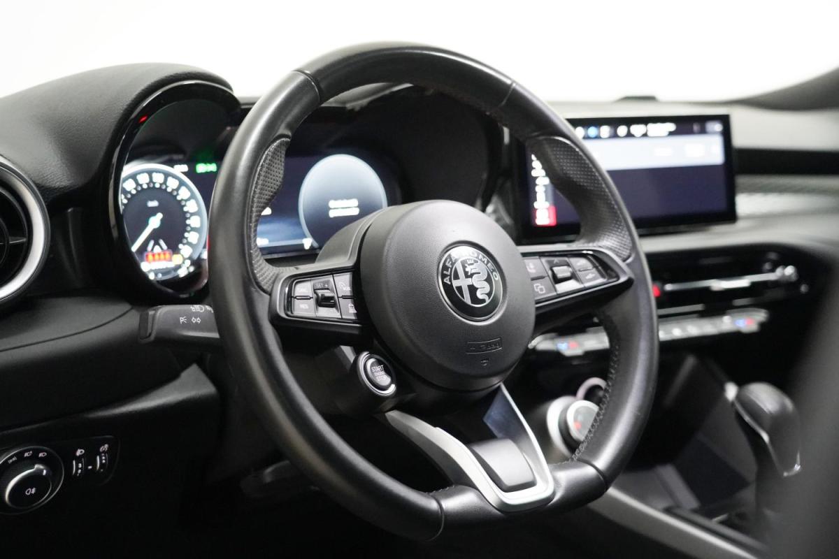 alfa-romeo-tonale-2023-hibrido-a-gasolina-1332cc