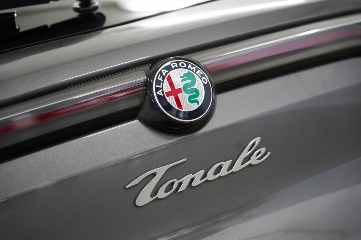 alfa-romeo-tonale-2023-hibrido-a-gasolina-1332cc
